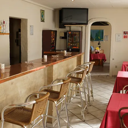 מלון Egtved Hotel 2*