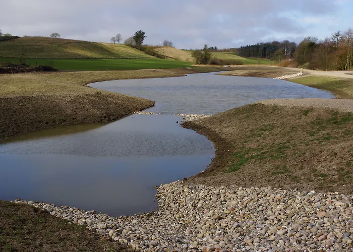 מלון Egtved Hotel 2*